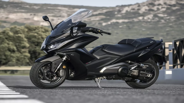 Keunggulan Kymco AK 550: Skutik Premium yang Siap Menantang Motor Sport
